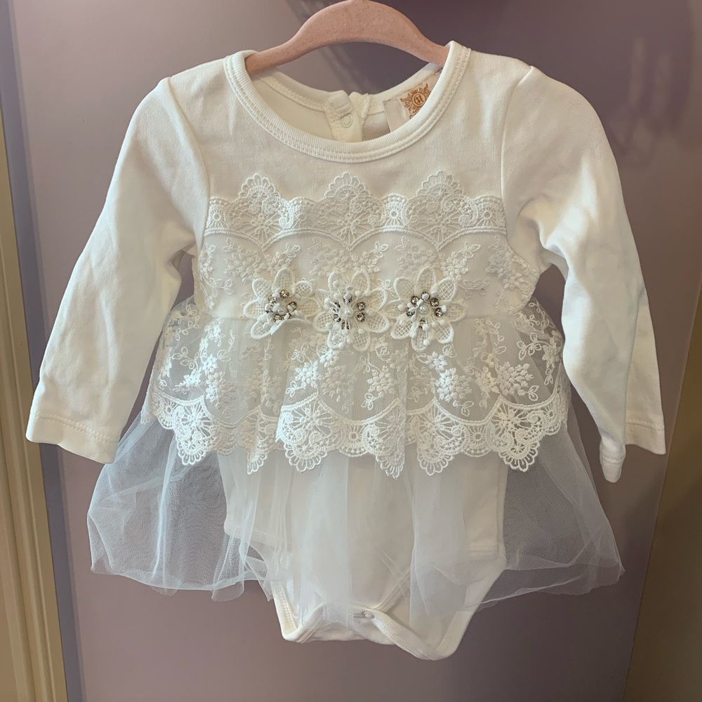 Caramelo Kids formal one piece NWOT